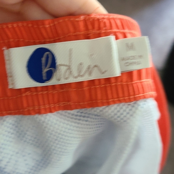 Boden Shell Swim Trunks - Picture 4 of 4